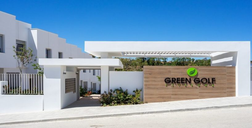 Green Golf Estepona Phase III – Modern Townhouse for sale