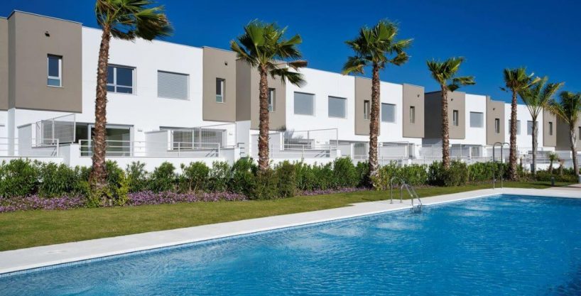 Townhouses for sale in Green Golf Estepona