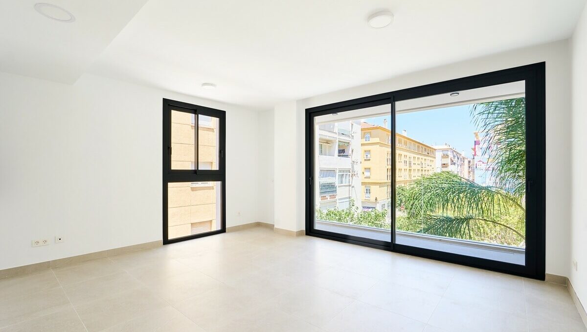 ABC Plaza Estepona - 2B Luxury Apartmnets for sale 50m from the beach (18)