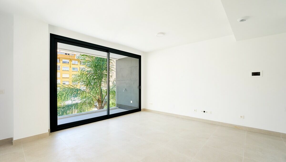 ABC Plaza Estepona - 2B Luxury Apartmnets for sale 50m from the beach (19)