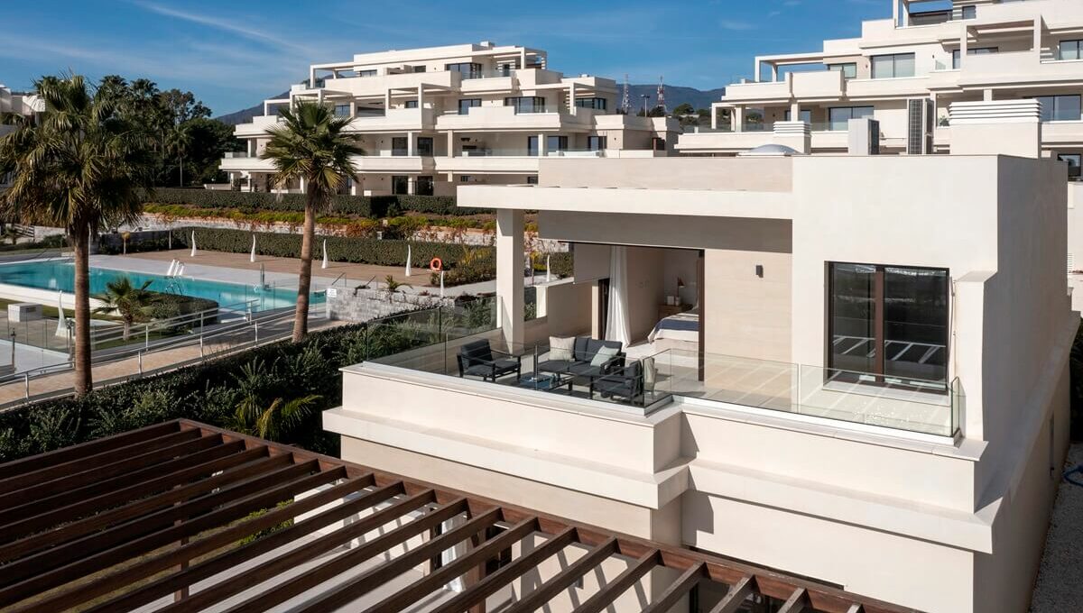 Velaya - Beachfront Villa for sale Estepona (28)