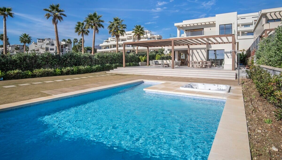 Velaya - Beachfront Villa for sale Estepona (4)