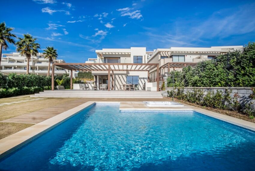 Velaya - Beachfront Villa for sale Estepona