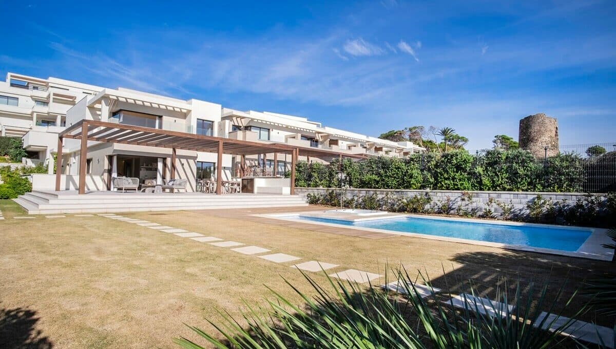 Velaya - Beachfront Villa for sale Estepona (6)