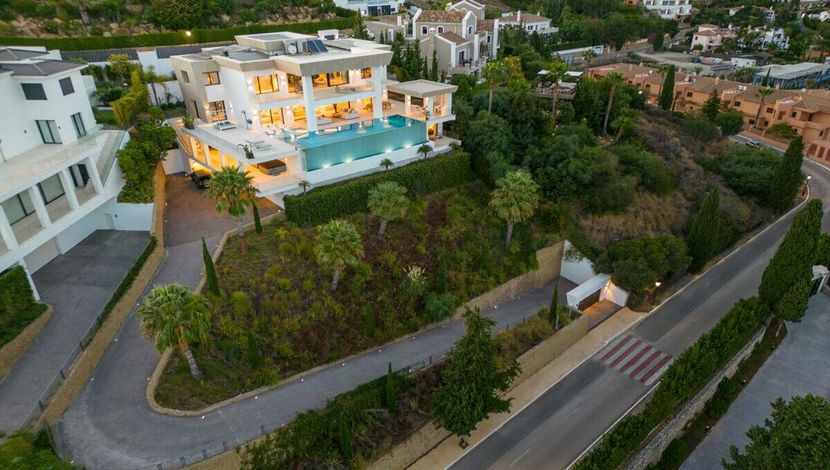 Villa El Paraiso 436 - Luxury living in Estepona (32)