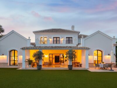 Villa Paraiso 8 Estepona - Luxury property for sale