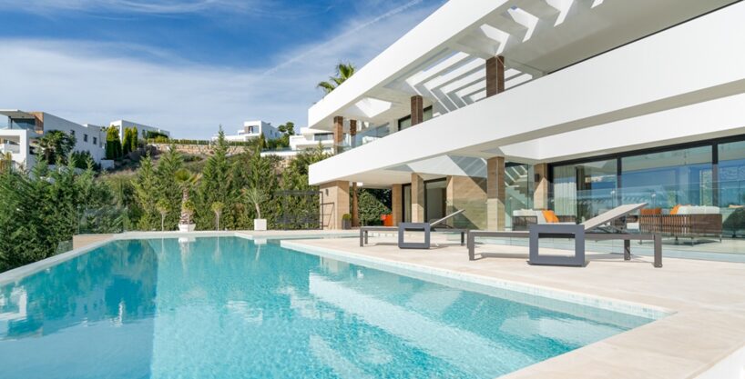 Villa La Alqueria for sale in Benahavis