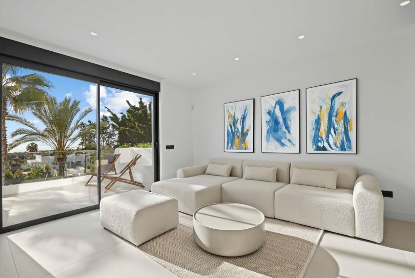 Golden Hills Penthouse - Luxury properties for sale in Estepona
