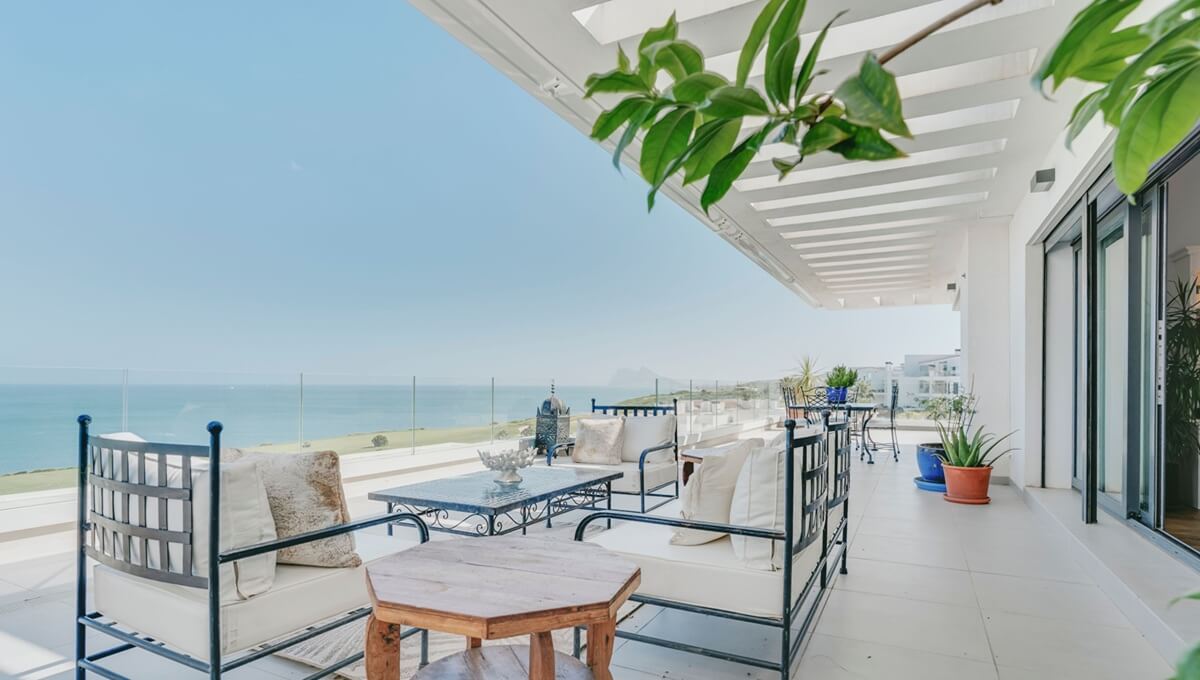 Stunning Corner Penthouse for sale in La Alcaidesa