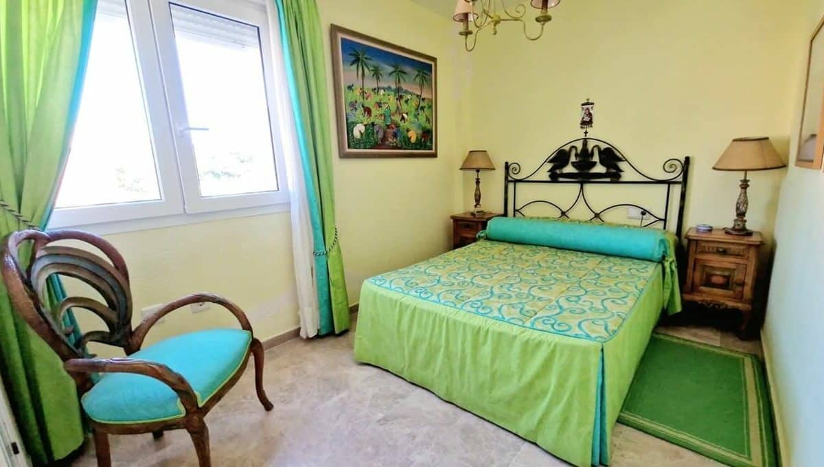 Beachfront Townhouse in Manilva Costa (3)