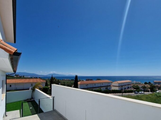 Aldea Hills Townhouses and villas for sale in Manilva Costa